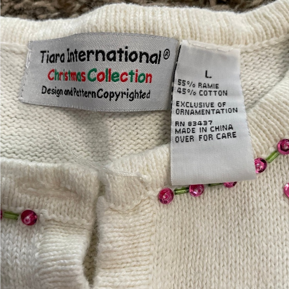 Tiara international Christmas collection, vintage cardigan sweater Large - Picture 3 of 5